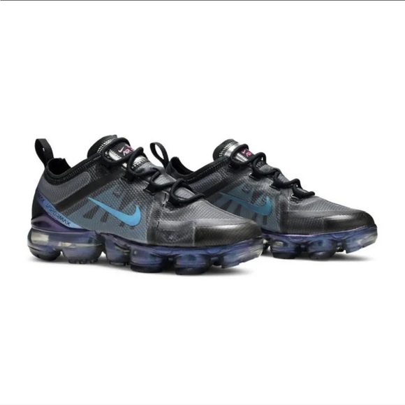 Nike Shoes - Nike Air Vapormax 6.5Y/8W Throwback Future